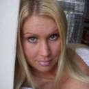 Tempting Deeann